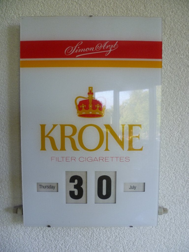 EEUWIG DURENDE KALENDER"KRONE FILTER CIGARETTES"JAREN 50-60, Ophalen of Verzenden, Gebruikt, Reclamebord