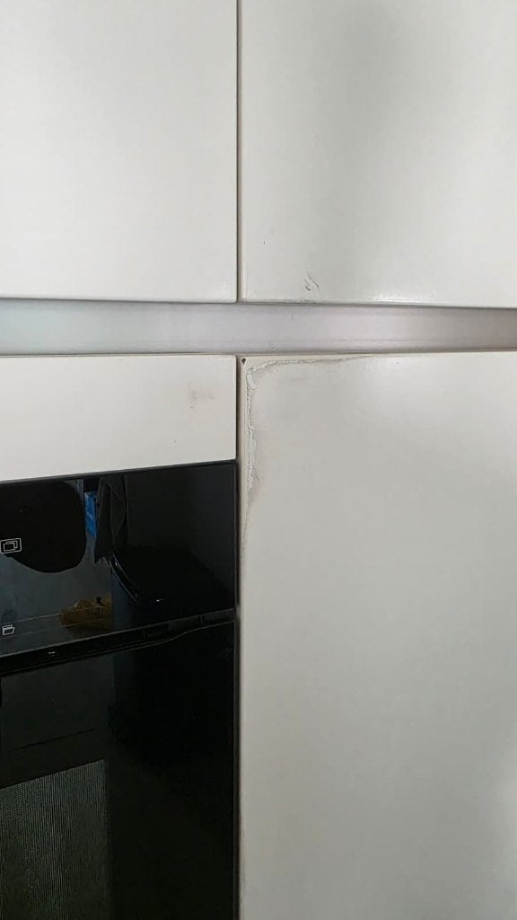 Foto 8 van KEUKEN MET KOOKEILAND, GRANIETEN WERKBLAD