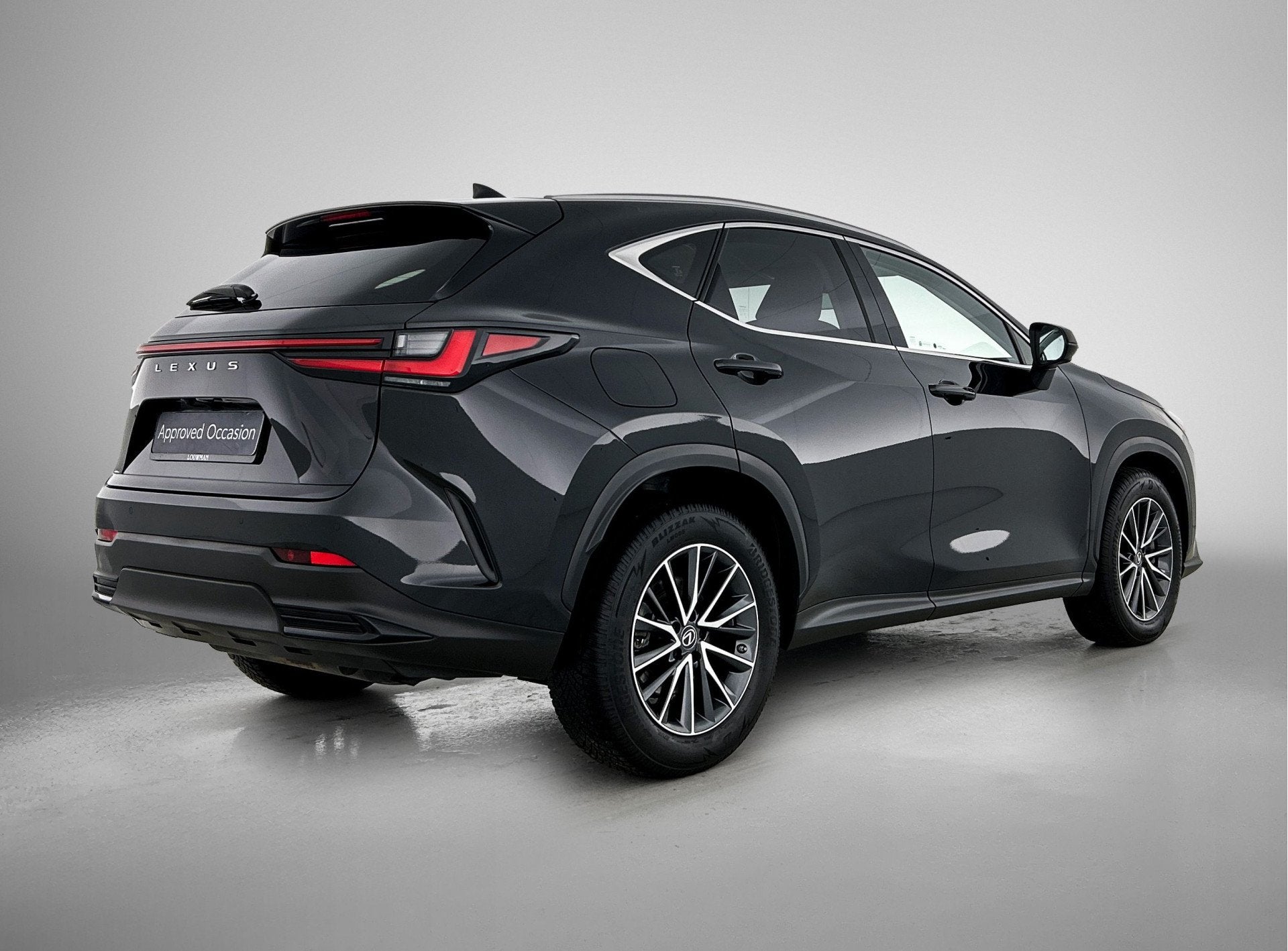 Lexus NX 450h+ AWD Luxury Line | BTW Voertuig | Premium uitg, Auto's, Lexus, Automaat, Gebruikt, Zwart, 4 cilinders