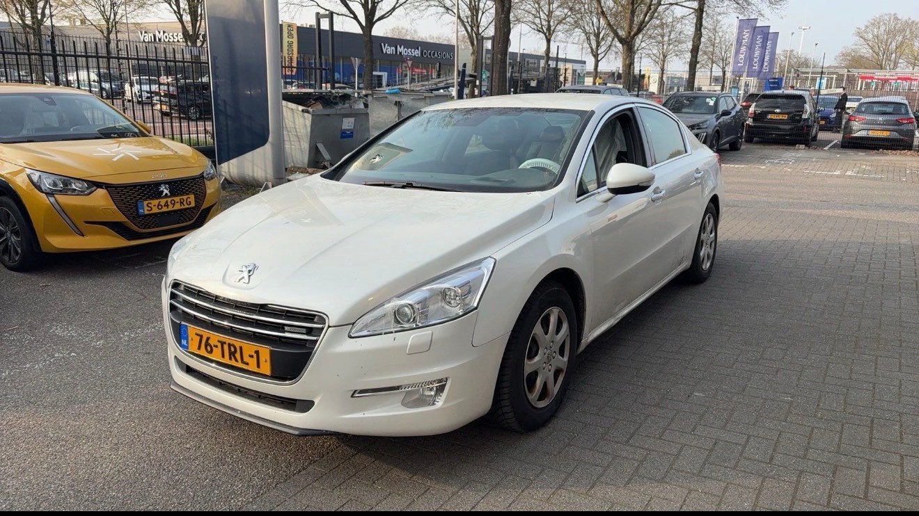 Peugeot 508 2.0 HDi Allure Hybrid4, Auto's, Automaat, Euro 5, 28 km/l, Gebruikt
