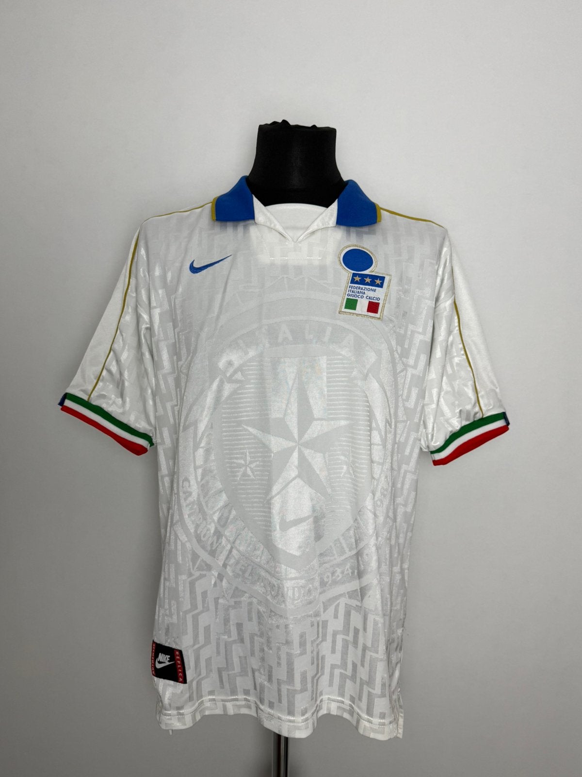 Vintage voetbal shirt Italië 1995, Maat L, Ophalen of Verzenden, Zo goed als nieuw, Shirt