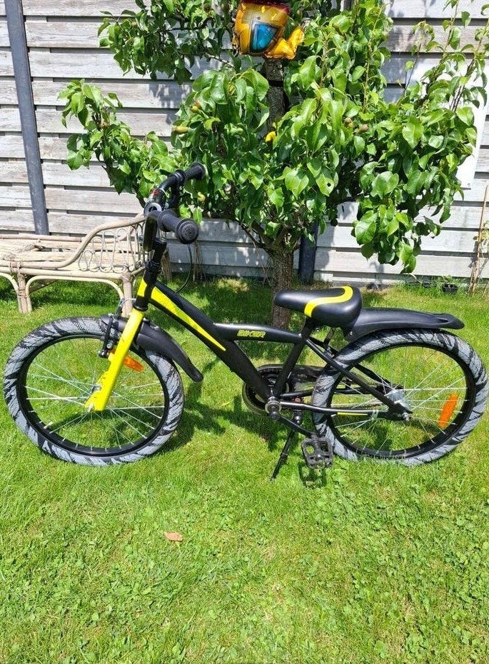 Kinderfiets 20 inch - Zwart/Geel - Zo goed als nieuw, Zo goed als nieuw, Ophalen, 2cycle, Terugtraprem