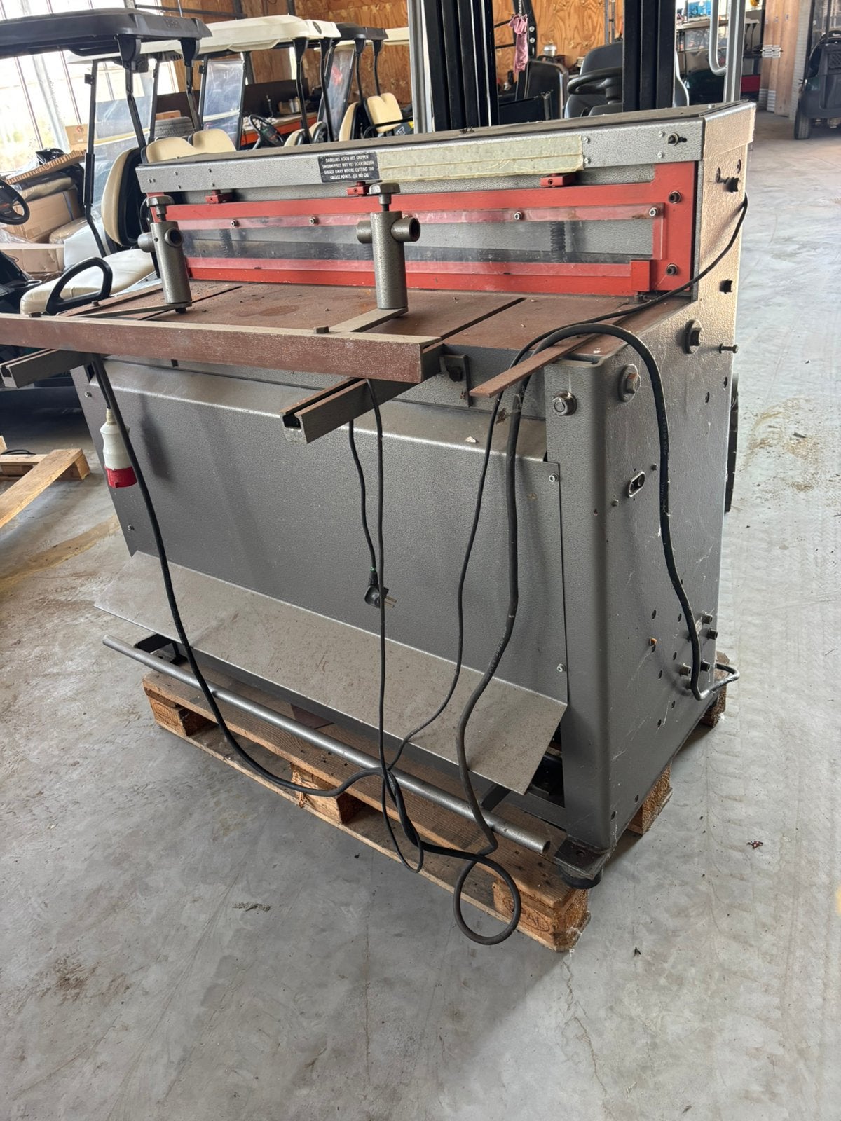 Jorg Plaat knip machine voor dunne platen all enz, Doe-het-zelf en Verbouw, Metalen, Jorg, Overige metalen, Ophalen of Verzenden