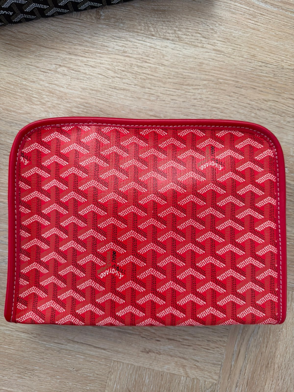 Goyard toilet tas, Verzenden, Zo goed als nieuw, Rood, Heer of Dame