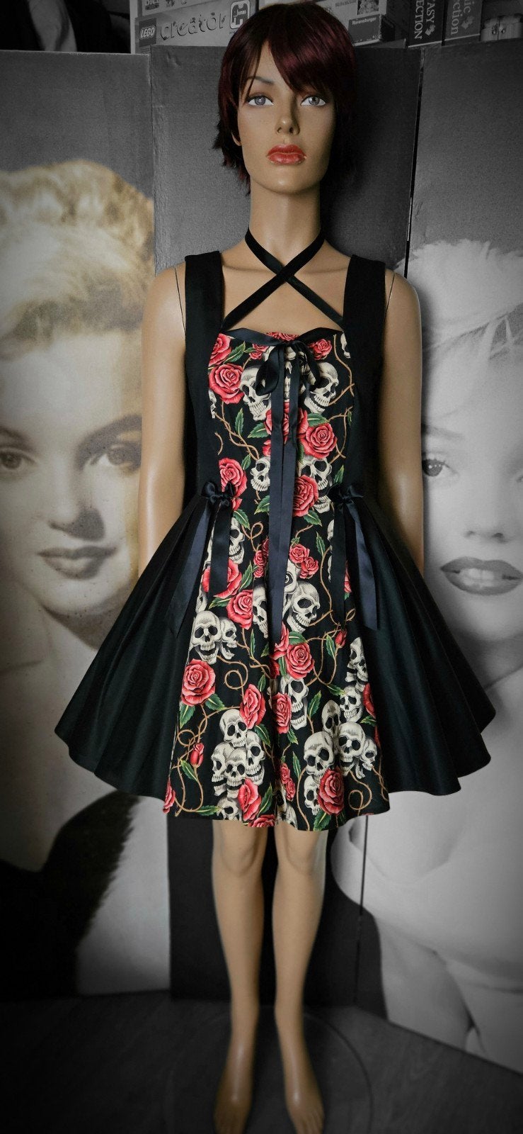 Auvryndar Gothic Skull Pin up mini dress jurk Halloween, Maat 38/40 (M), Zwart, Auvryndar, Ophalen of Verzenden