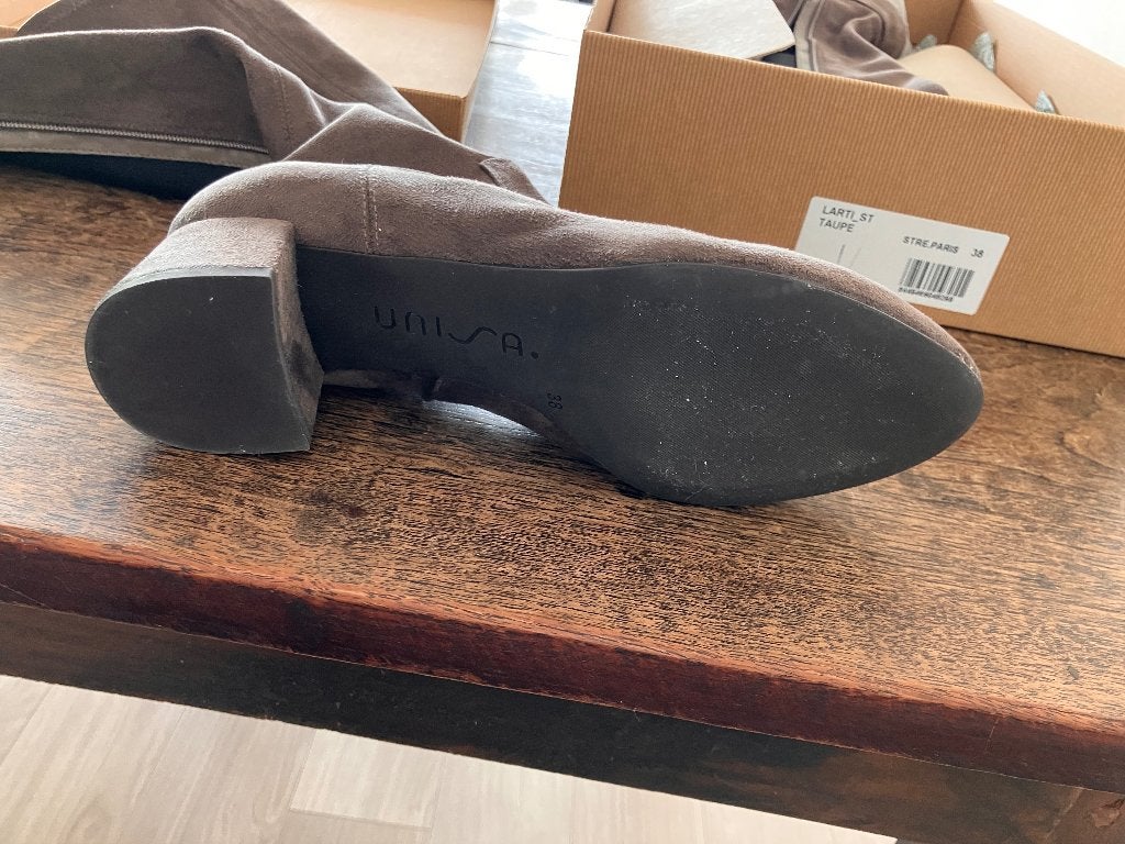 UNISA laarzen - Taupe - Maat 38, Kleding | Dames, Hoge laarzen, Bruin, Ophalen of Verzenden, UNISA