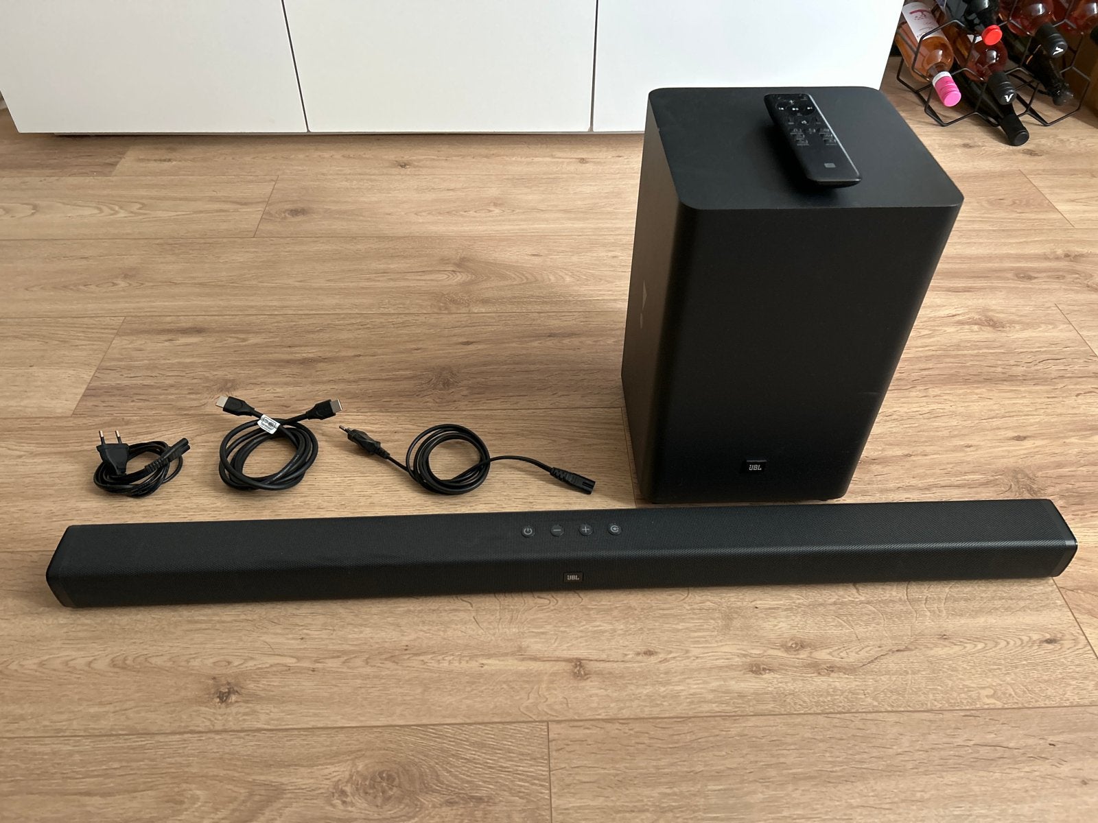 JBL Bar 2.1 Soundbar met draadloze subwoofer, Ophalen, Bluetooth, Zo goed als nieuw
