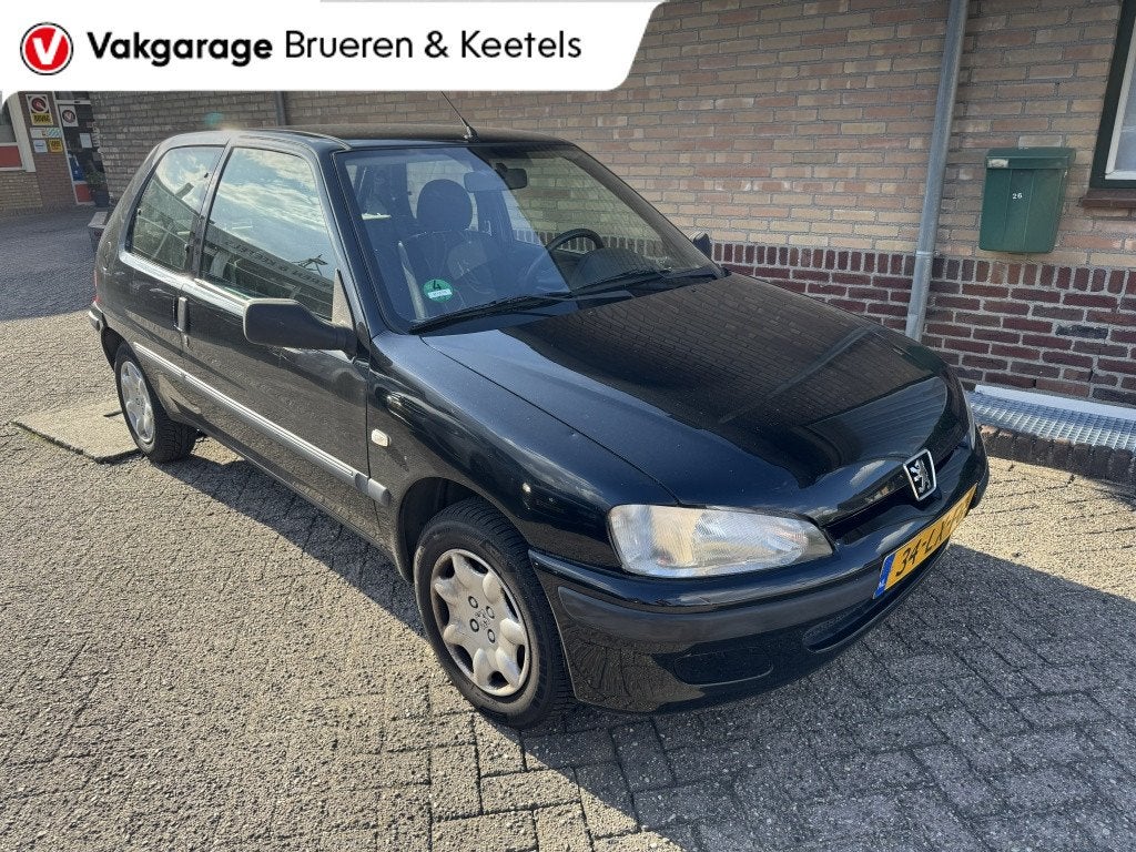 Peugeot 106 1.1 XT (bj 2003), Auto's, Gebruikt, 4 cilinders, Zwart, Origineel Nederlands