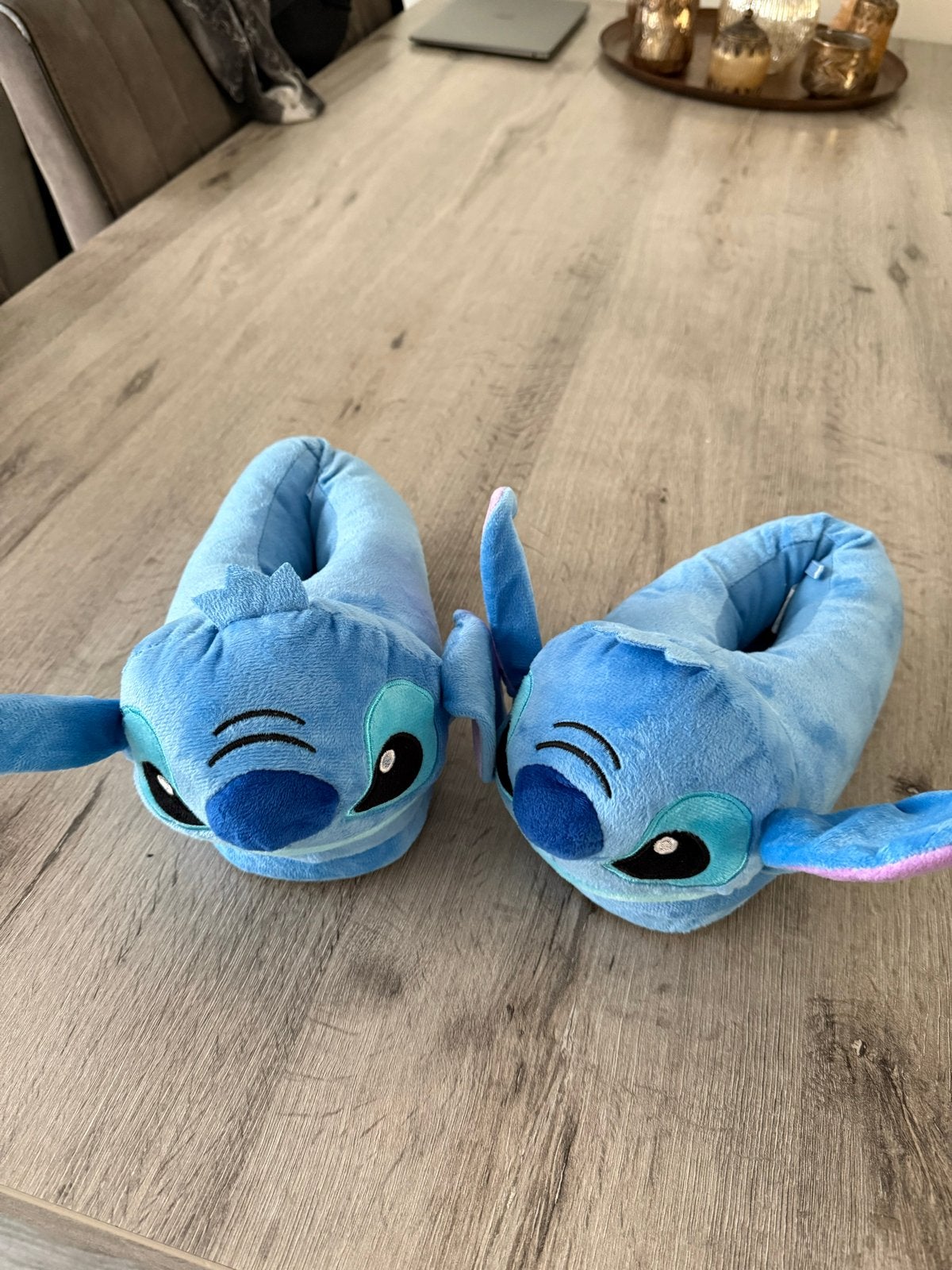 Nieuwe Stitch Pantoffels - Heerlijk Warm en Comfortabel, Kleding | Dames, Schoenen, Ophalen of Verzenden, Nieuw, Blauw, Pantoffels of Sloffen