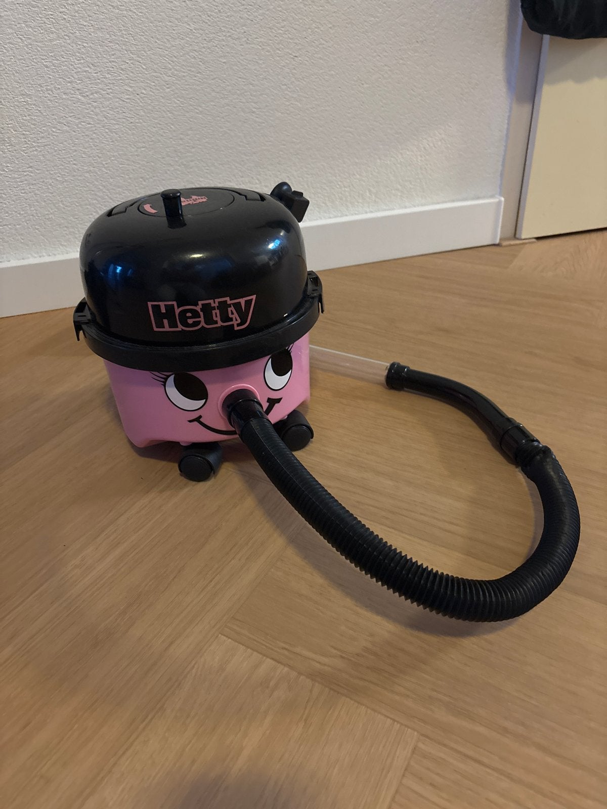 Leuke roze Hetty stofzuiger voor kinderen, Ophalen of Verzenden, Gebruikt, Jongen of Meisje