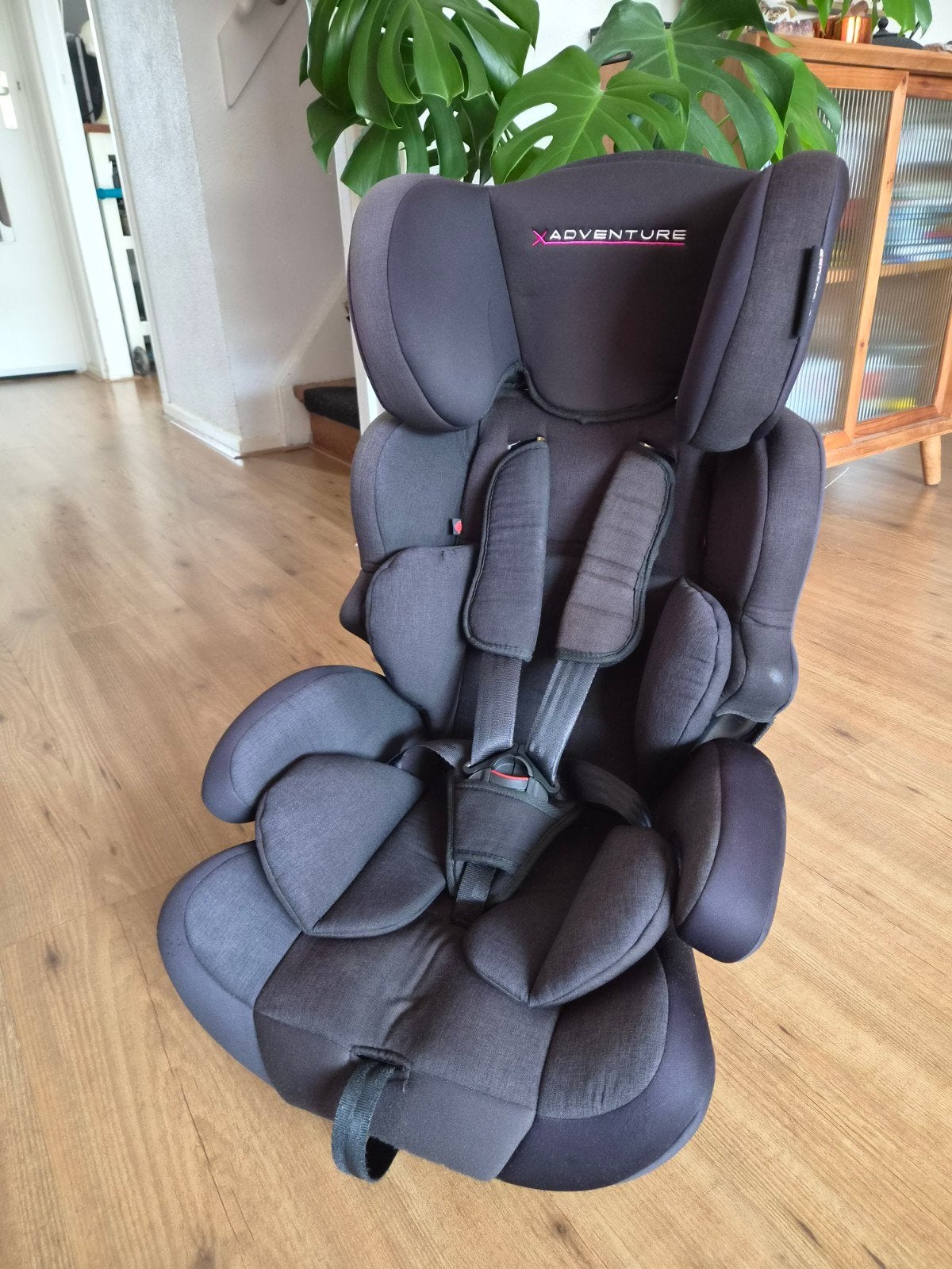 X-Adventure Autostoel met verkleiner 9-36kg, 9 t/m 36 kg, Ophalen, Overige merken, Gebruikt