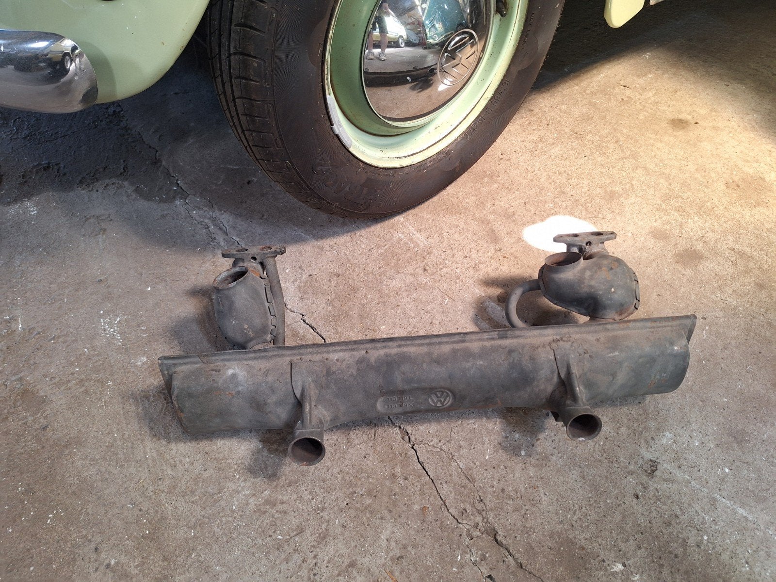 Originele VW uitlaat 113 251 053B  kever ( T1 T2 T3 ) AR AS, Ophalen of Verzenden, Volkswagen