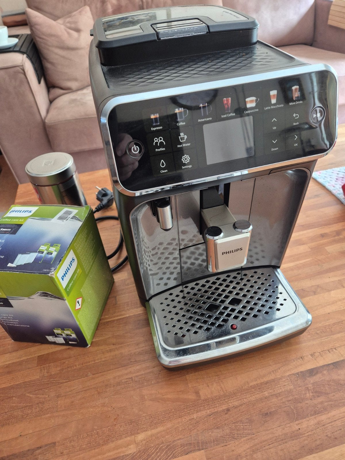 Philips Latte Go 4400 koffiemachine, Witgoed en Apparatuur, Koffiezetapparaten, Afneembaar waterreservoir, Gebruikt, Verzenden
