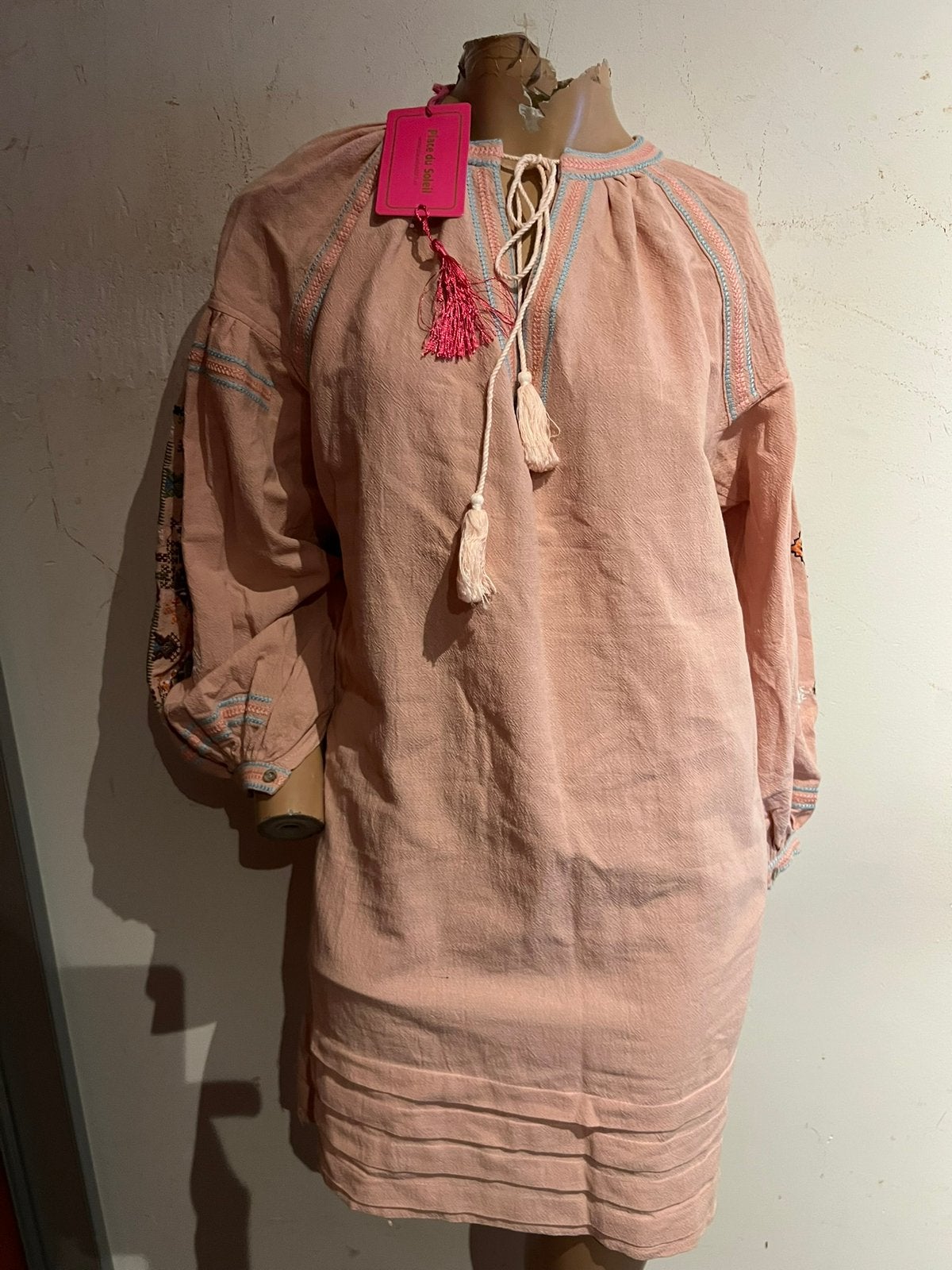PLACE DU SOLEIL  jurk maat m nieuw met kaartjes, Kleding | Dames, Jurken, Maat 38/40 (M), G, Place du Soleil, G