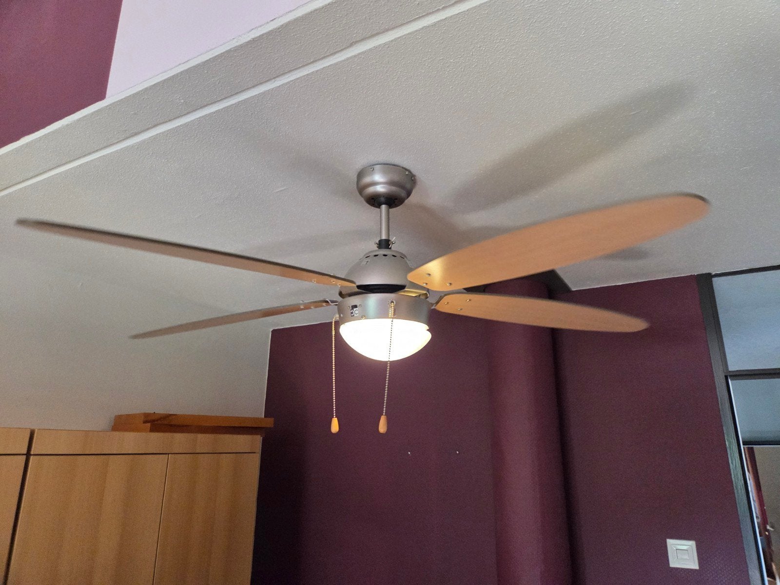 plafond ventilator met verlichting verzenden mogelijk, Ophalen of Verzenden, Zo goed als nieuw, Plafondventilator