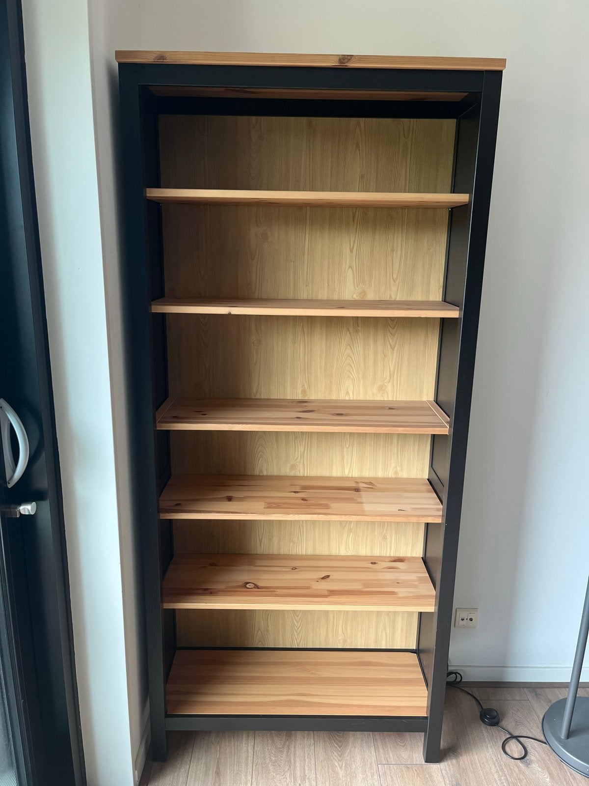IKEA HEMNES Boekenkast Zwartbruin/Lichtbruin 90x197 cm, Ophalen, Met plank(en), 50 tot 100 cm, Zo goed als nieuw