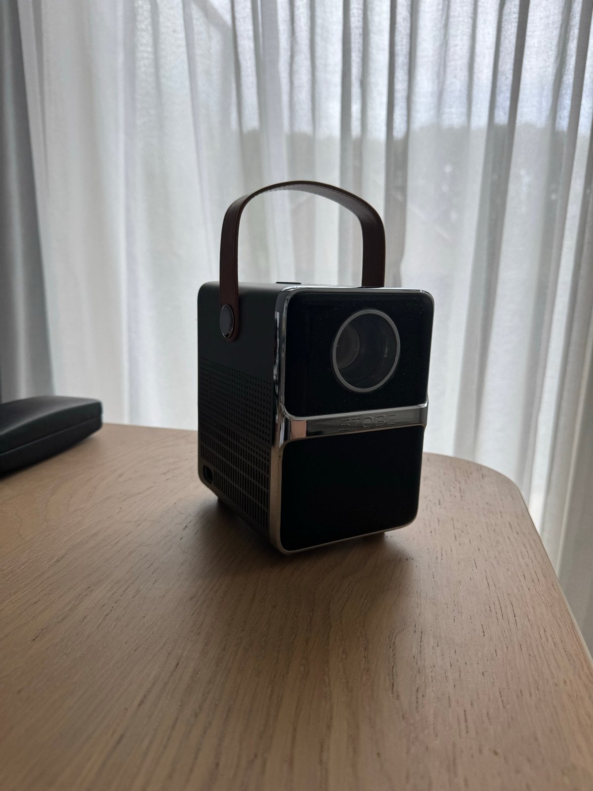 Stobe Titanic Mini Beamer - Draagbare Projector, Ophalen, Zo goed als nieuw, LED, Overige resoluties