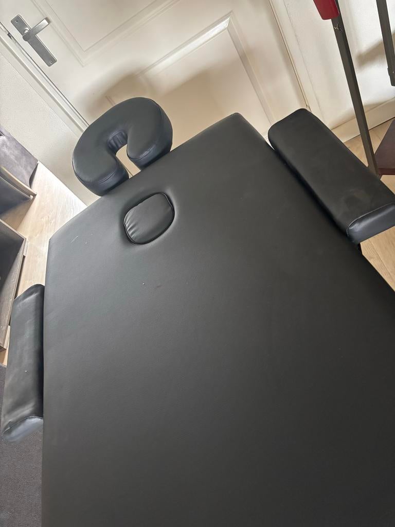 Massagetafel nieuw inklapbaar 6 cm, Sport en Fitness, Massageproducten, Ophalen of Verzenden, Nieuw, Massagetafel