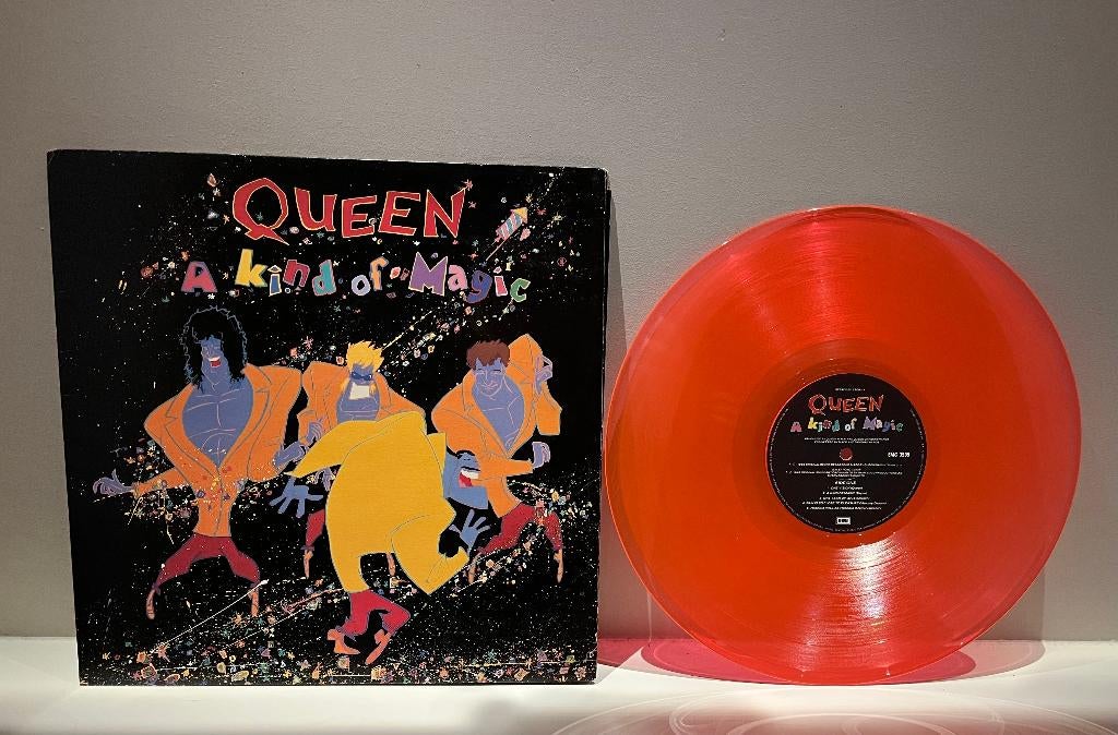 Queen ORANJE LP A Kind Of Magic LP - Nieuw-Zeeland, Cd's en Dvd's, Vinyl | Rock, Ophalen of Verzenden, Gebruikt, 12 inch, Poprock