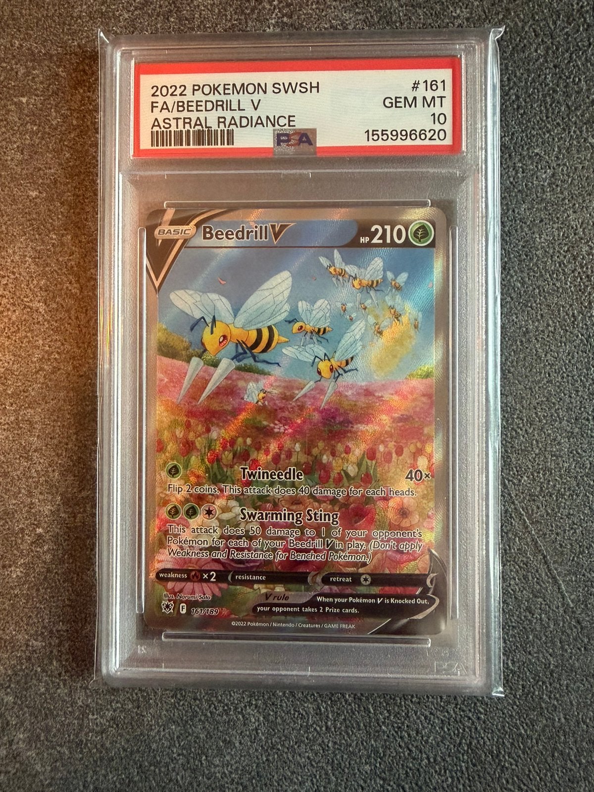 Beedrill V 161 Pokémon Astral Radiance Graded PSA 10, Ophalen of Verzenden, Zo goed als nieuw