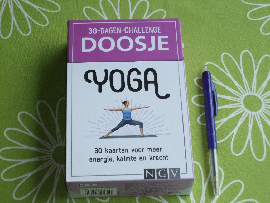 Yoga - 30 dagen challenge doosje, Ophalen of Verzenden, Zo goed als nieuw, Overig
