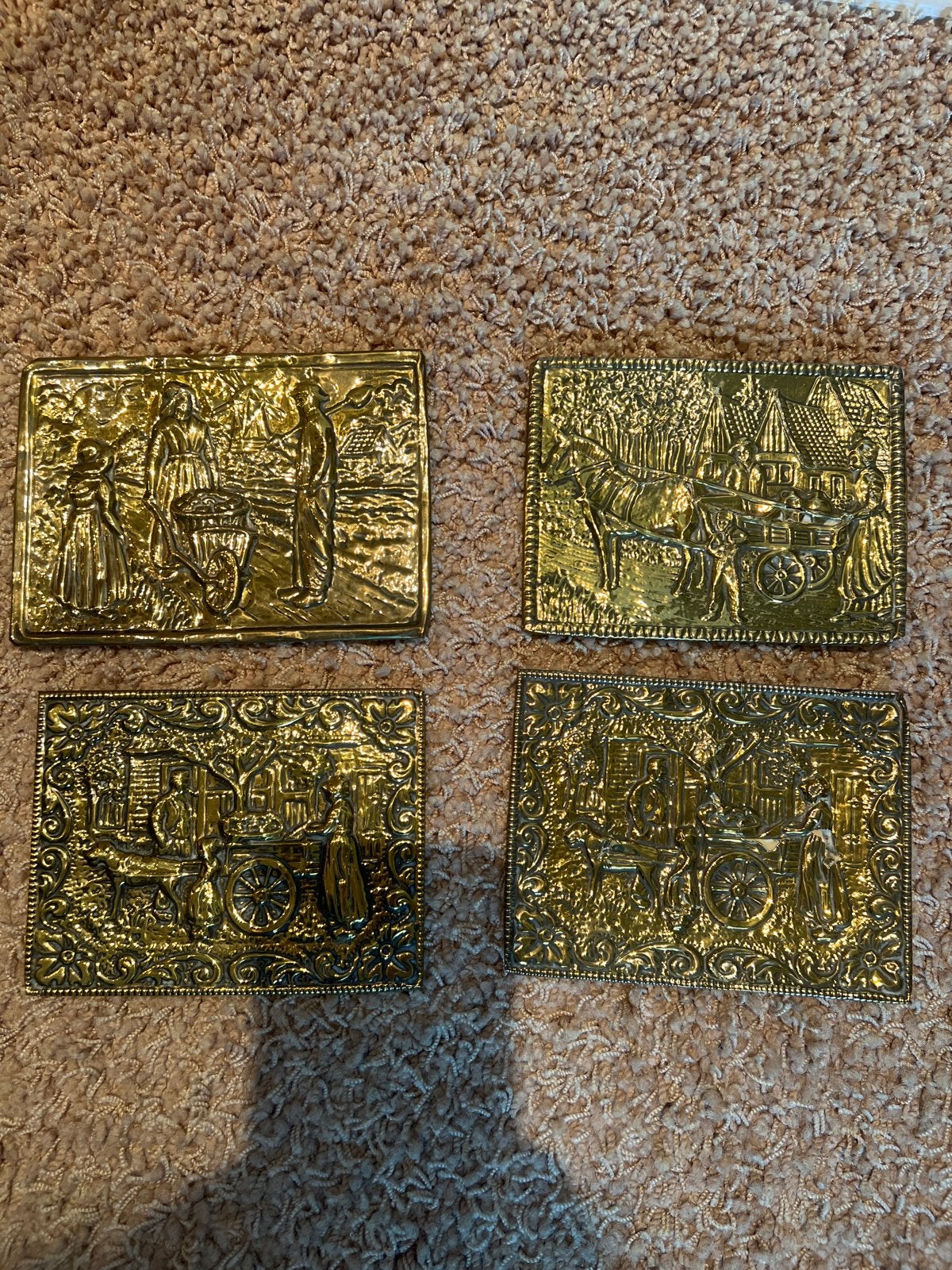 Set van 4 messing reliëfplaten met Hollandse taferelen, Antiek en Kunst, Antiek | Koper en Brons, Ophalen, Koper