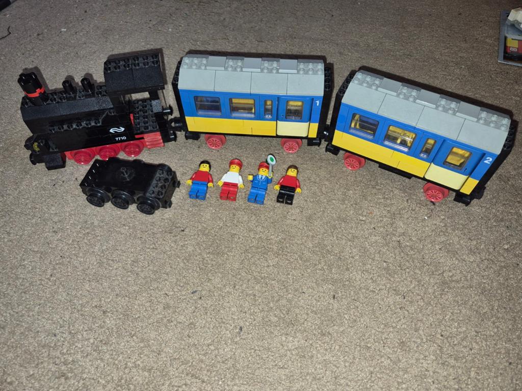 Lego trein 12V 7710 met 12V motor, Ophalen of Verzenden, Gebruikt