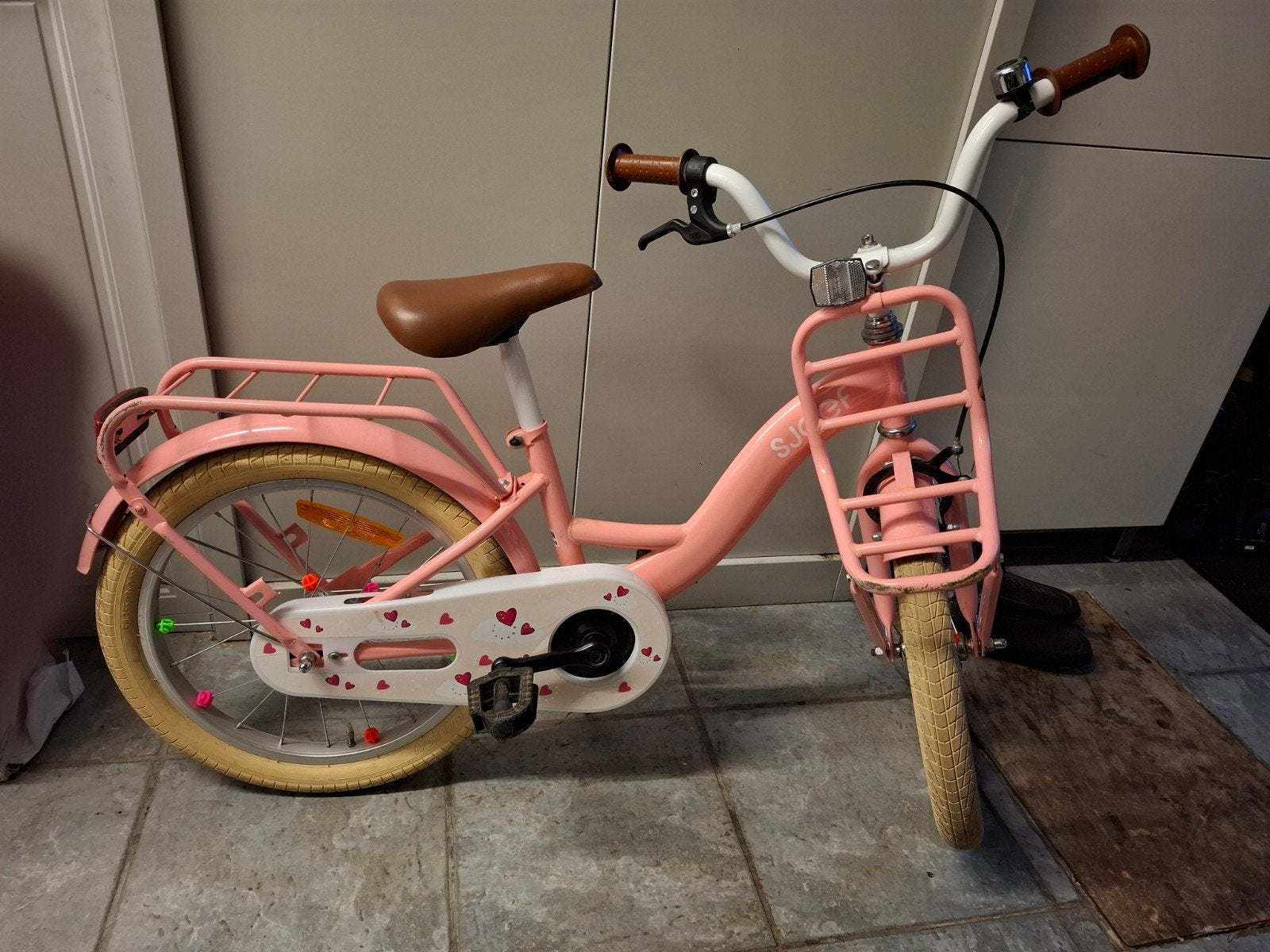 Sjoef meisjesfiets, Fietsen en Brommers, Fietsen | Kinderfietsjes, Ophalen, Terugtraprem, Sjoef, 16 tot 20 inch