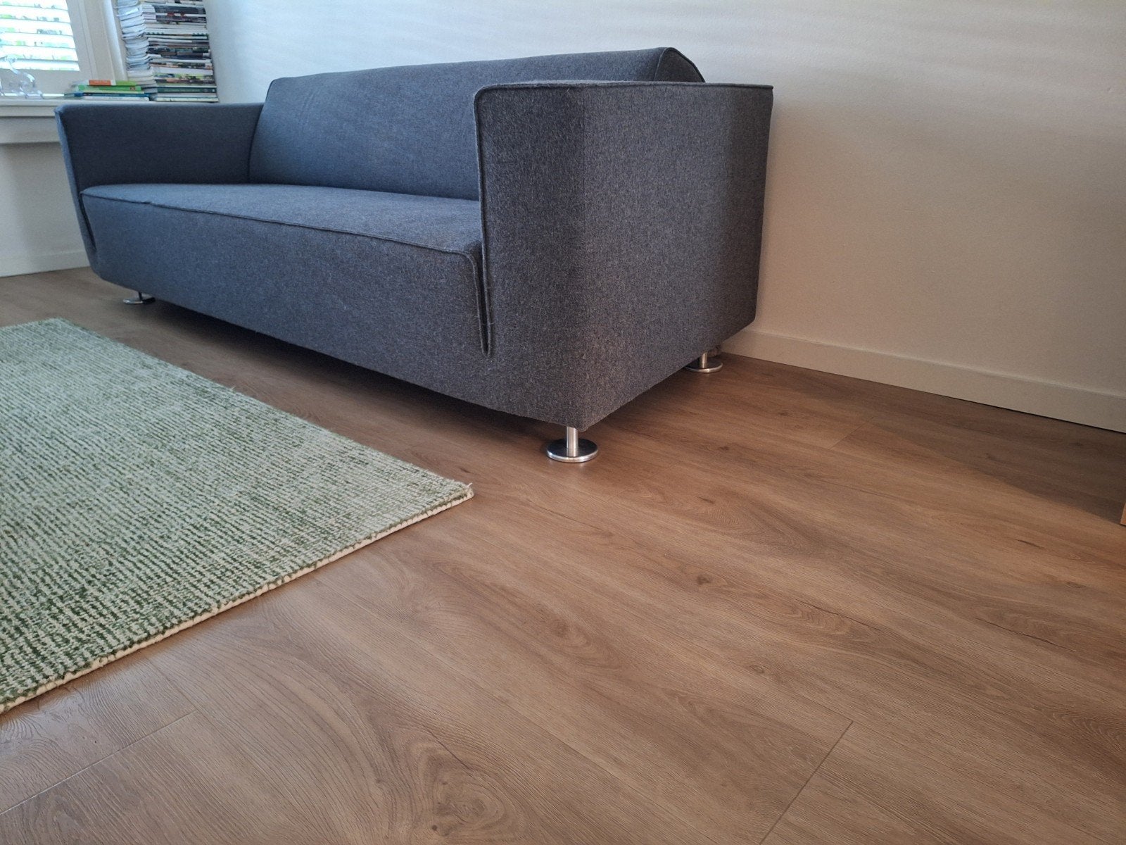 Bijenkorf Bank - Stevig en Comfortabel, Huis en Inrichting, Banken | Bankstellen, Ophalen, Gebruikt, Driepersoons, 75 tot 100 cm