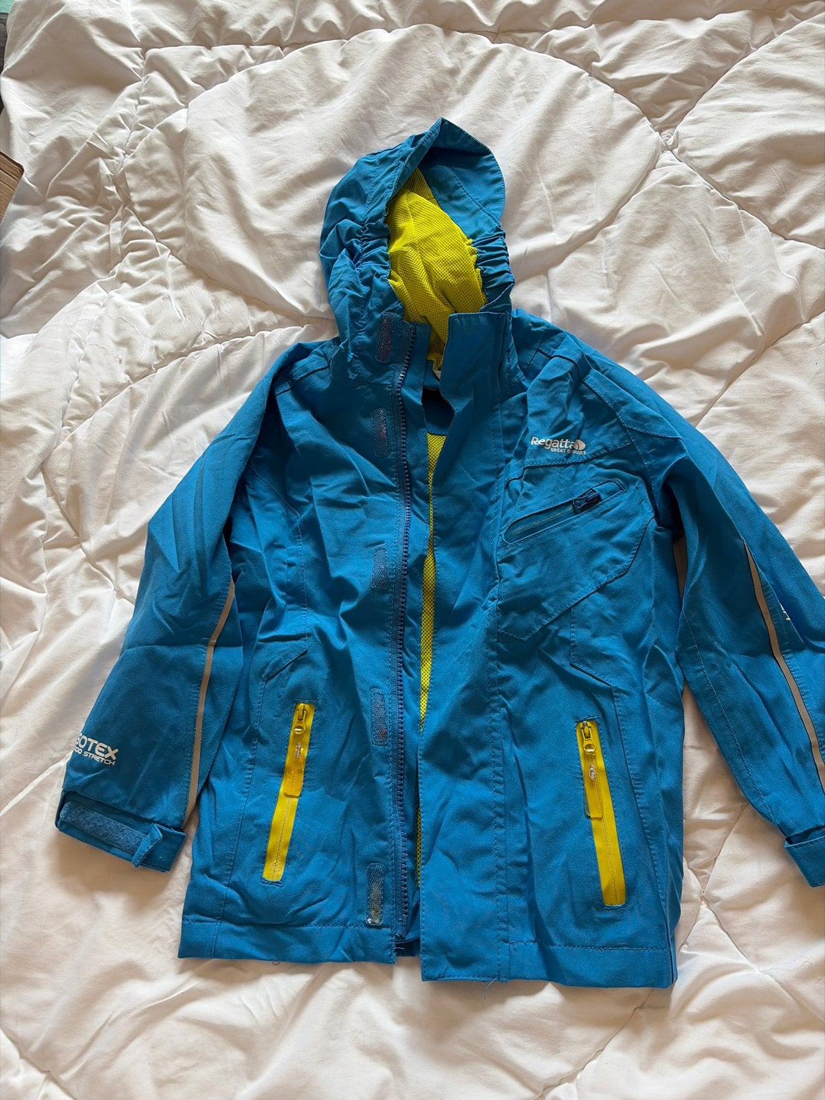 Regatta ISOTEX 10000 Stretch Jas - Blauw/Geel (Maat 104), Kinderen en Baby's, Ophalen of Verzenden, Zo goed als nieuw, Jongen of Meisje