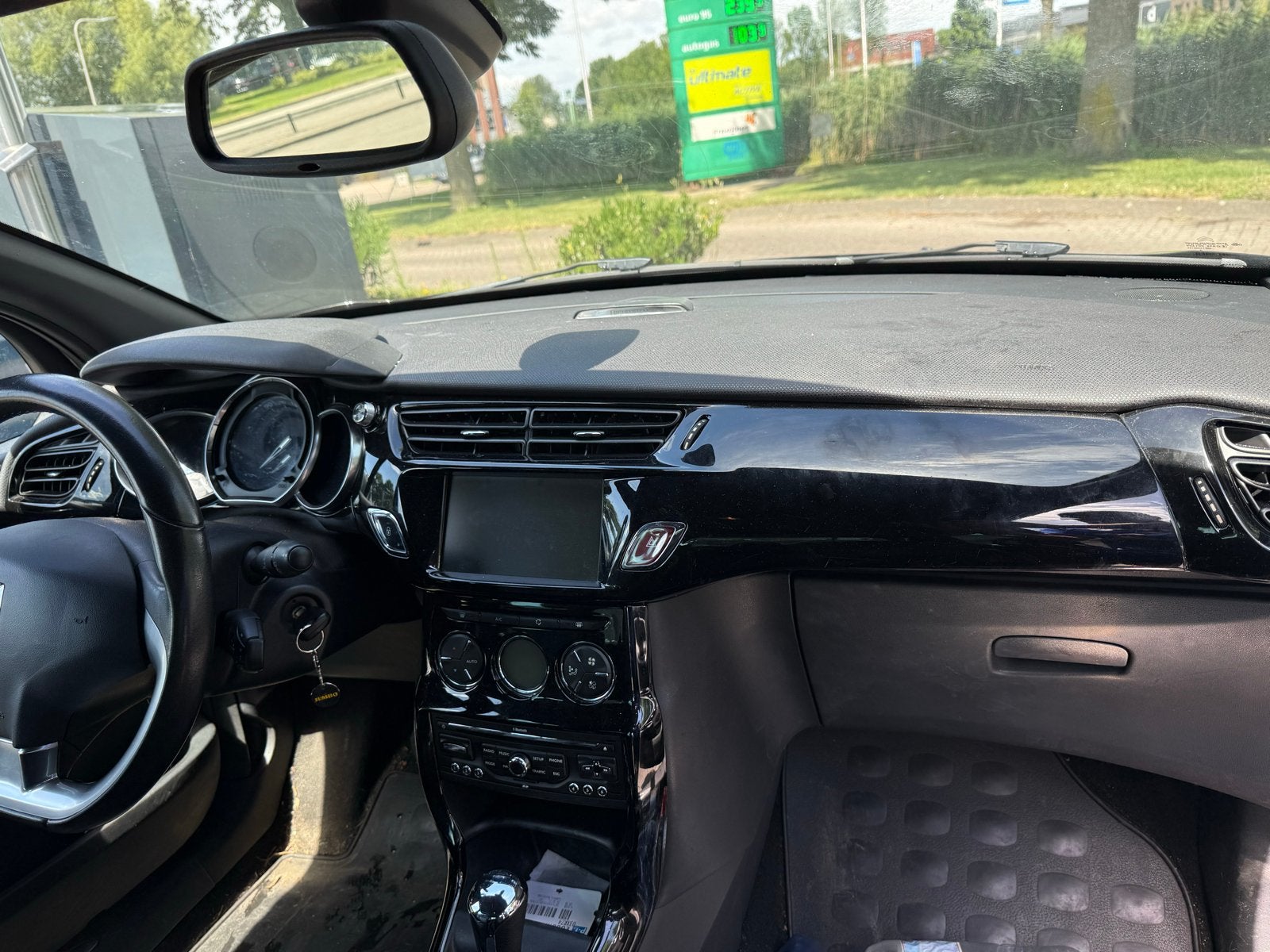 Citroën DS3 1.6 VTI AUT 2012 Zwart, Auto's, Citroën, 15 km/l, 4 cilinders, 1064 kg, Origineel Nederlands