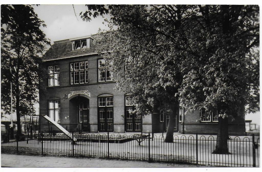 Terborg jeugdherberg St Joris Gelopen  Ansichtkaart (B8013, Ophalen of Verzenden, 1960 tot 1980, Gelopen, Noord-Brabant