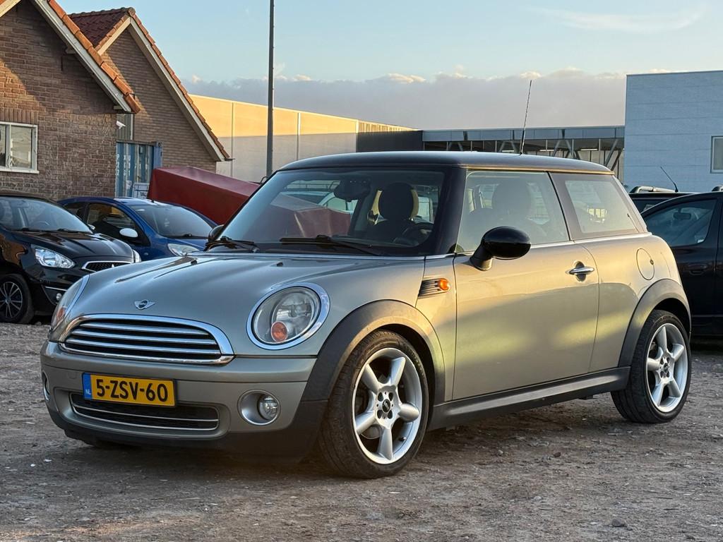 Mini Mini 1.6 Cooper/ AUTOMAAT/ LAAG KM, Auto's, Mini, Voorwielaandrijving, 15 km/l, Gebruikt, 4 cilinders