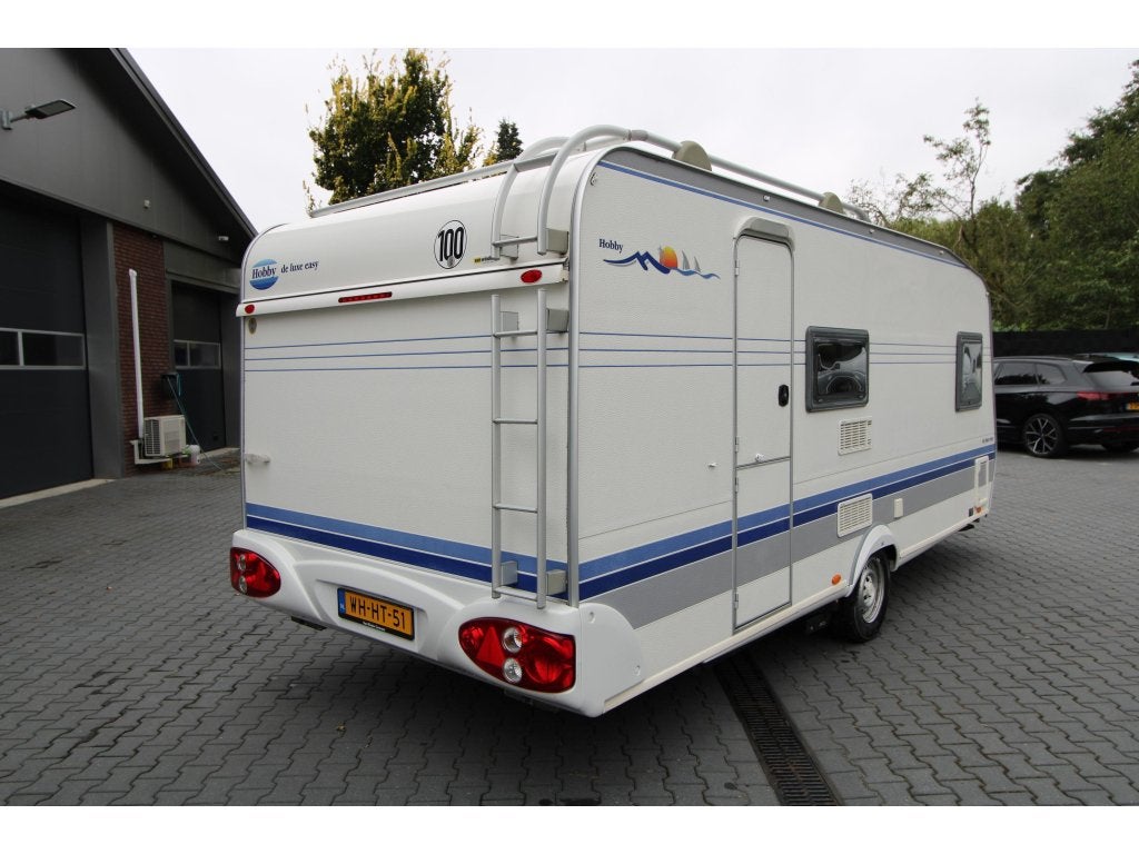 Hobby De Luxe 500 KMFE Mover-Voortent-Stapelbed, Caravans en Kamperen, Caravans, Dwars-stapelbed, Koelkast, Hobby, Bedrijf