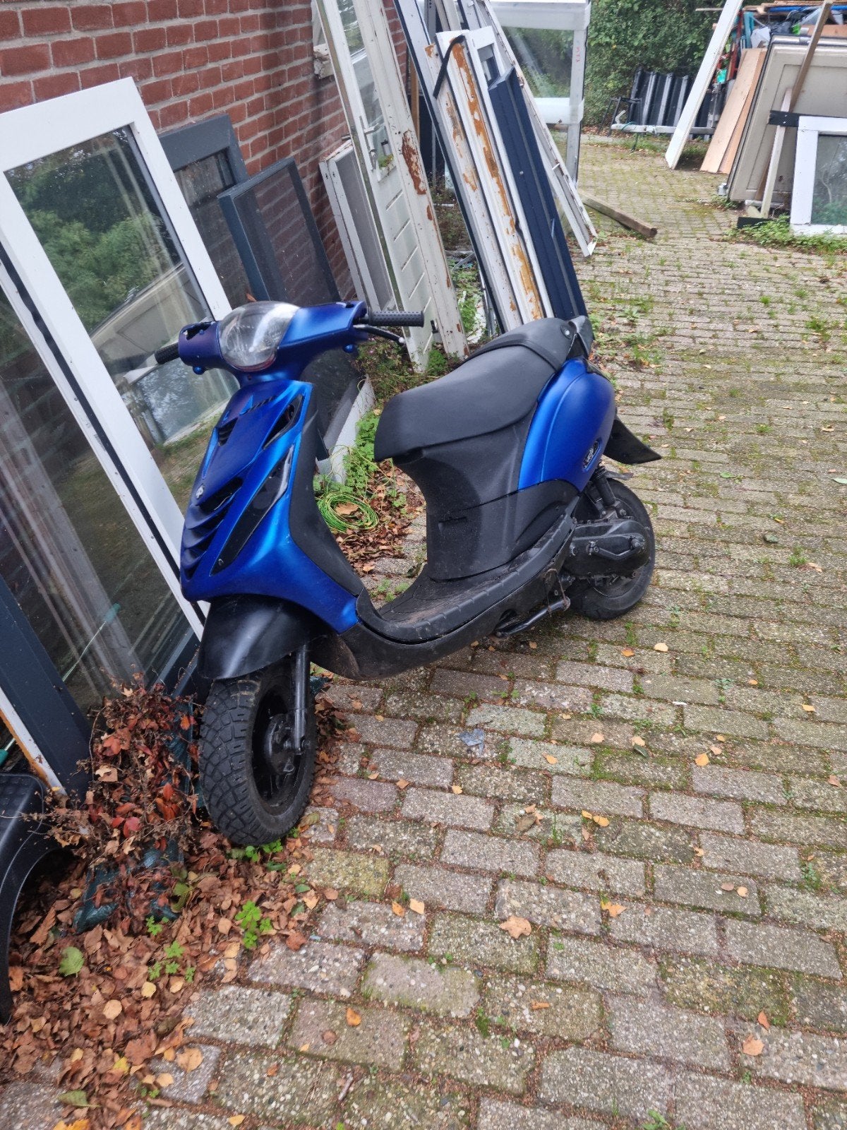 Piaggio zip 70cc DR ! GEEN KENTEKEN !, Ophalen of Verzenden, Zo goed als nieuw, Tweetakt, Zip