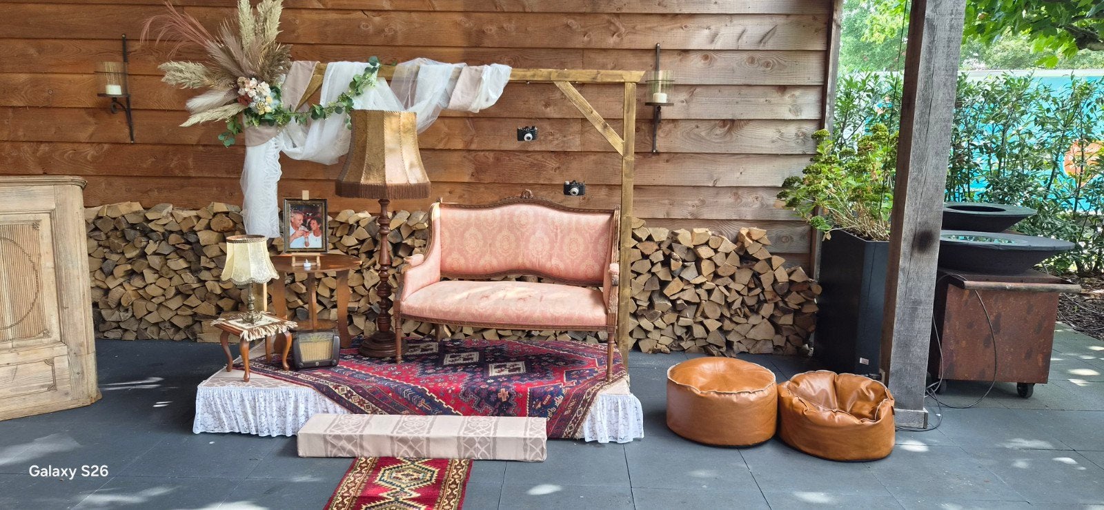 Vintage Bruiloft Ceremonie Setting met backdropp, Huis en Inrichting, Ophalen