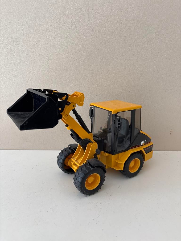 Bruder CAT Shovel - Speelgoed Graafmachine, Ophalen, Zo goed als nieuw