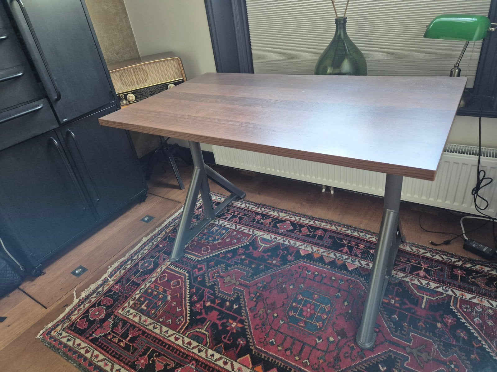 Ikea Idasen bureau 120x70 zit-sta handmatig verstelbaar, Zit-sta bureau, Spaanplaat of MDF, Ophalen of Verzenden, Zo goed als nieuw