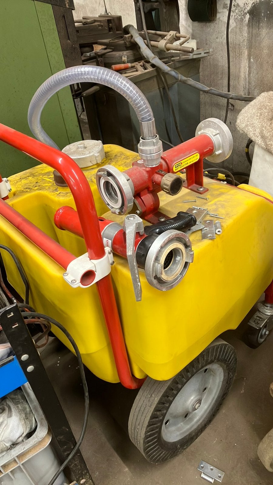 Schuimmenger inhoud 150 liter moet weg teab, Ophalen of Verzenden, Gebruikt, Tuinslang