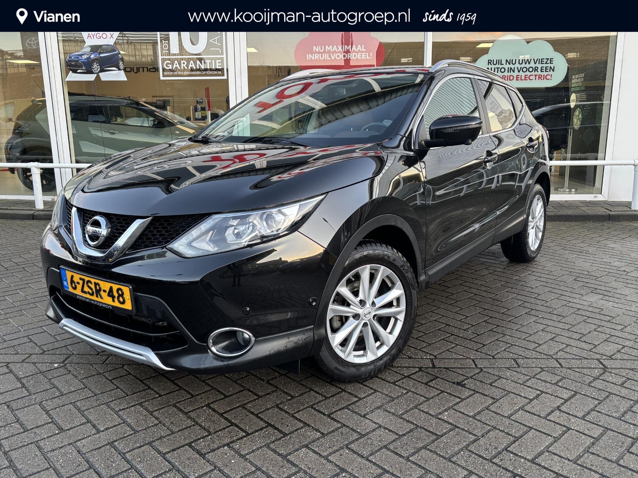 Nissan Qashqai 1.2 Tekna Automaat, 101906km NAP, Leder, stoe, Auto's, Gebruikt, 4 cilinders, 116 pk, Zwart