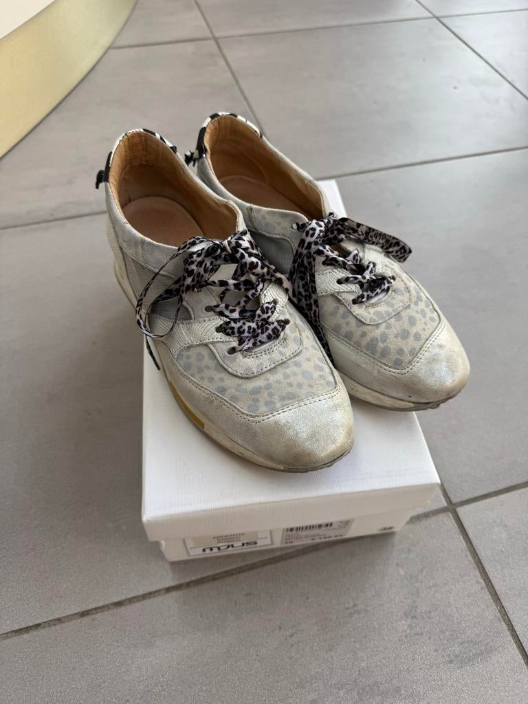 Mjus Zilveren sneakers Maat 38, Ophalen of Verzenden, Zo goed als nieuw, Overige kleuren, Sneakers of Gympen