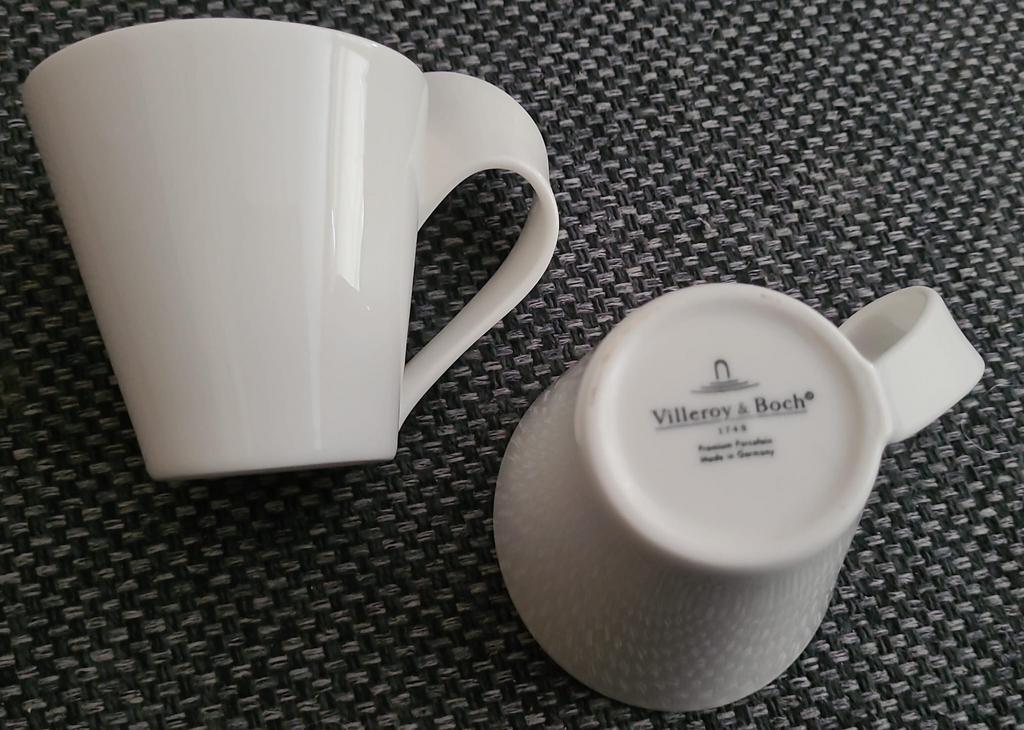 2 x villeroy & boch koffie kopjes, Huis en Inrichting, Ophalen of Verzenden, Gebruikt, Overige stijlen, Kop(pen) en/of Schotel(s)