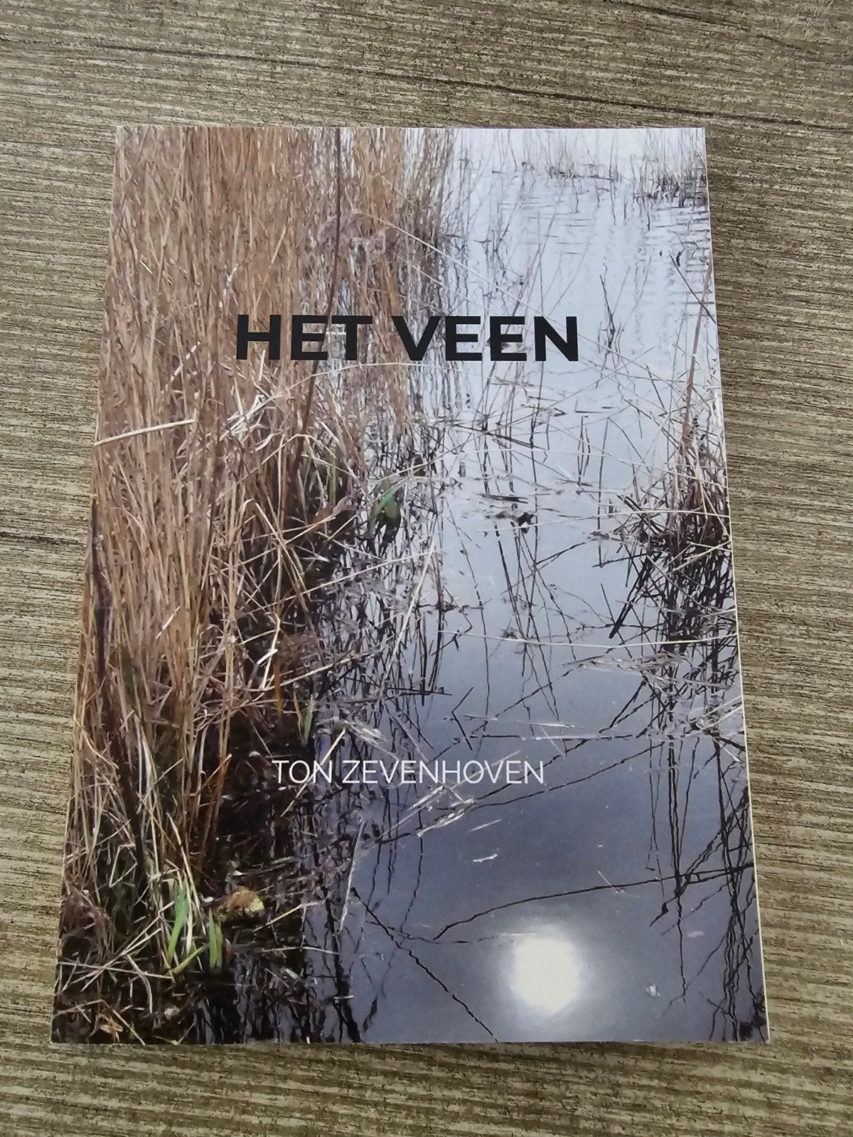 Het Veen - Ton Zevenhoven (Boek), Ophalen of Verzenden, Gelezen, Ton Zevenhoven