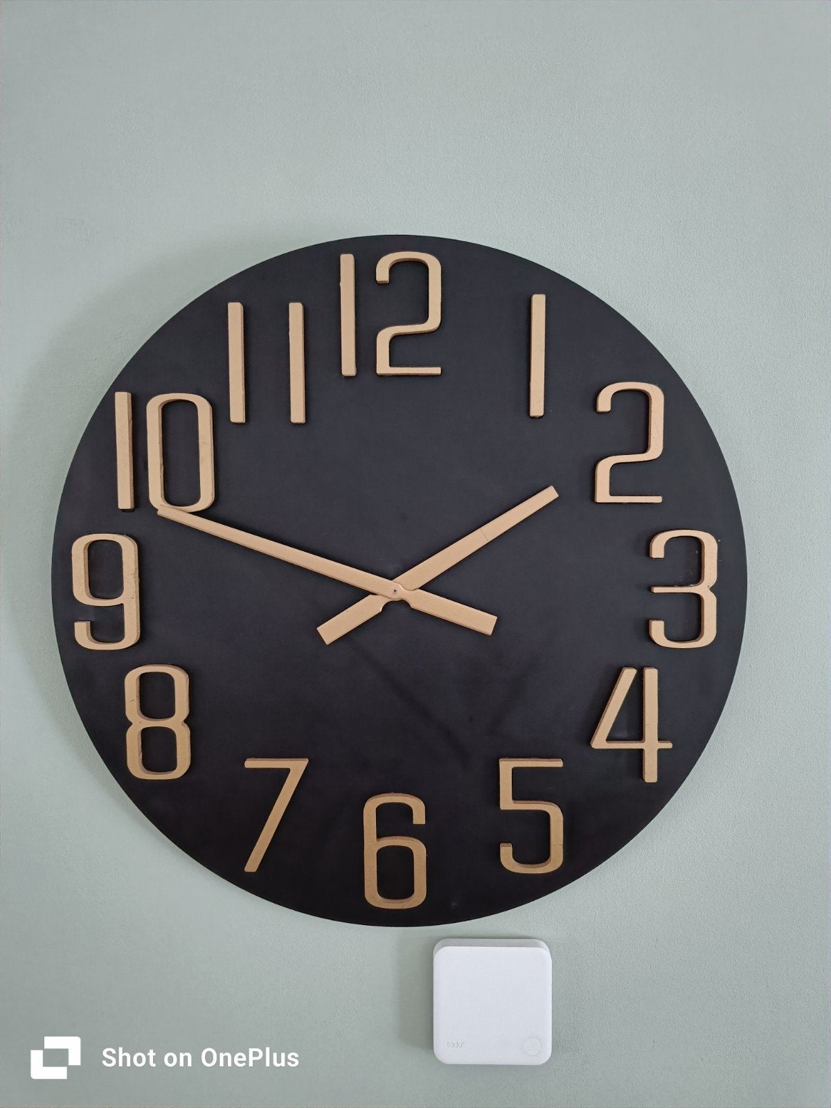 Parlane Blackheath Klok - Zwart/Goud - Ø60x3 cm, Ophalen of Verzenden, Nieuw, Wandklok