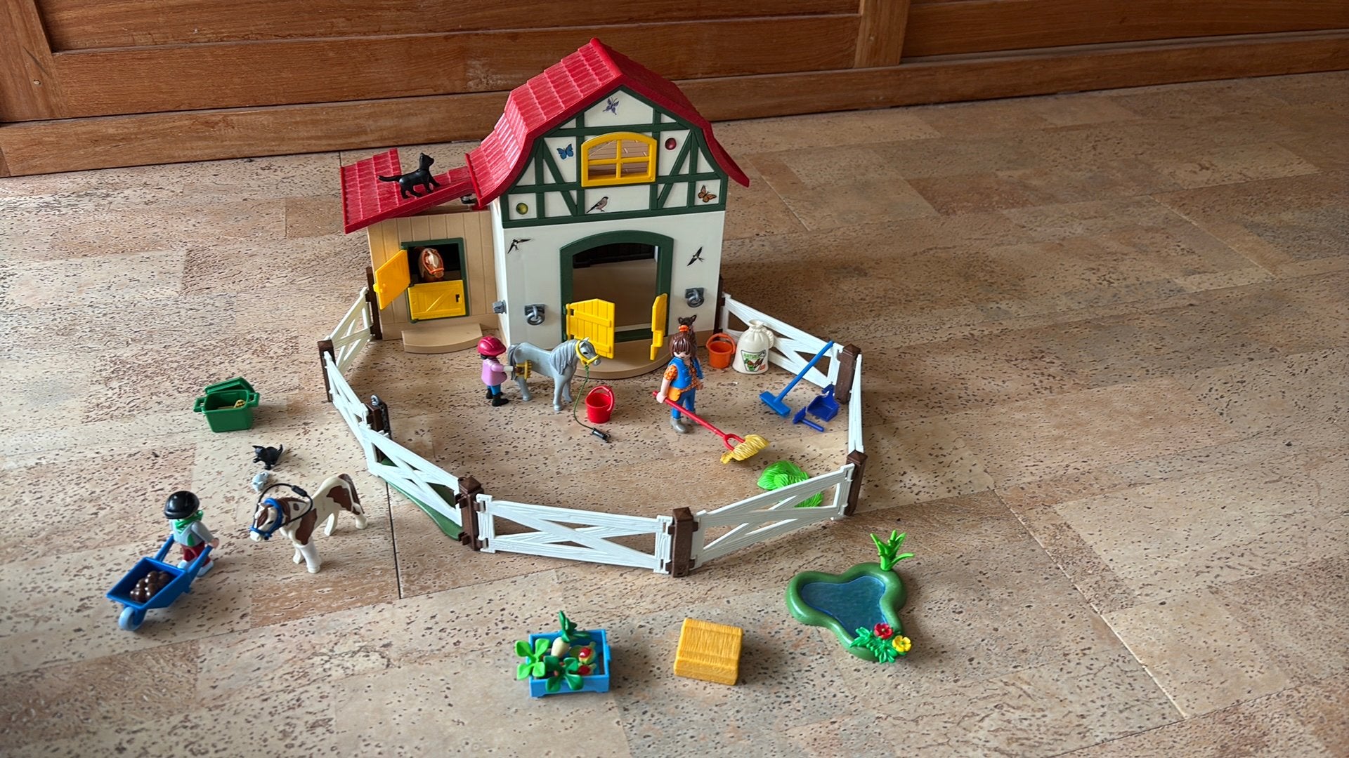 Playmobil country 6927 paarden boerderij, Ophalen of Verzenden, Zo goed als nieuw