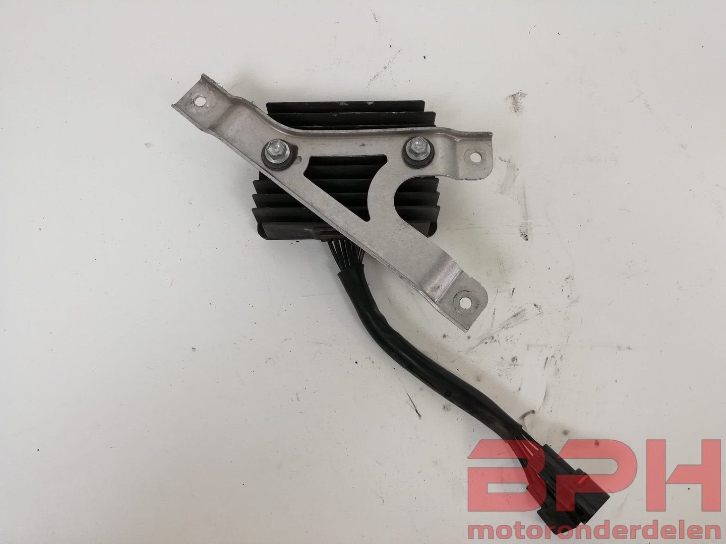 Spanningsregelaar Suzuki GSX-R 1000 K9 L0 L1 L2 L3 L4 L5 L6, Gebruikt, -, -, Ophalen of Verzenden