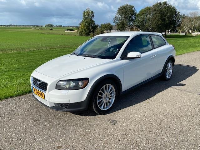 Volvo C30 2.0D Momentum Leder/2008/Nw apk/€1450,-, Auto's, Voorwielaandrijving, 136 pk, Gebruikt, Zwart