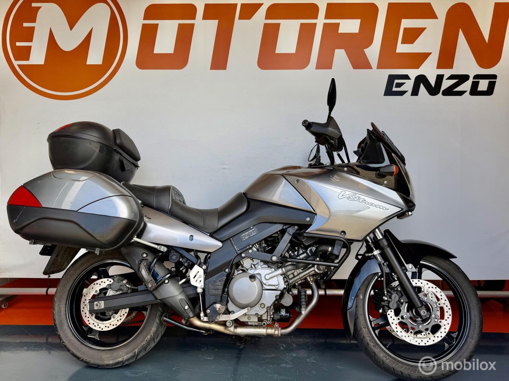Suzuki DL 650 V-Strom allroad kofferset compleet nette staat, Bedrijf, Meer dan 35 kW, Toermotor, ABS