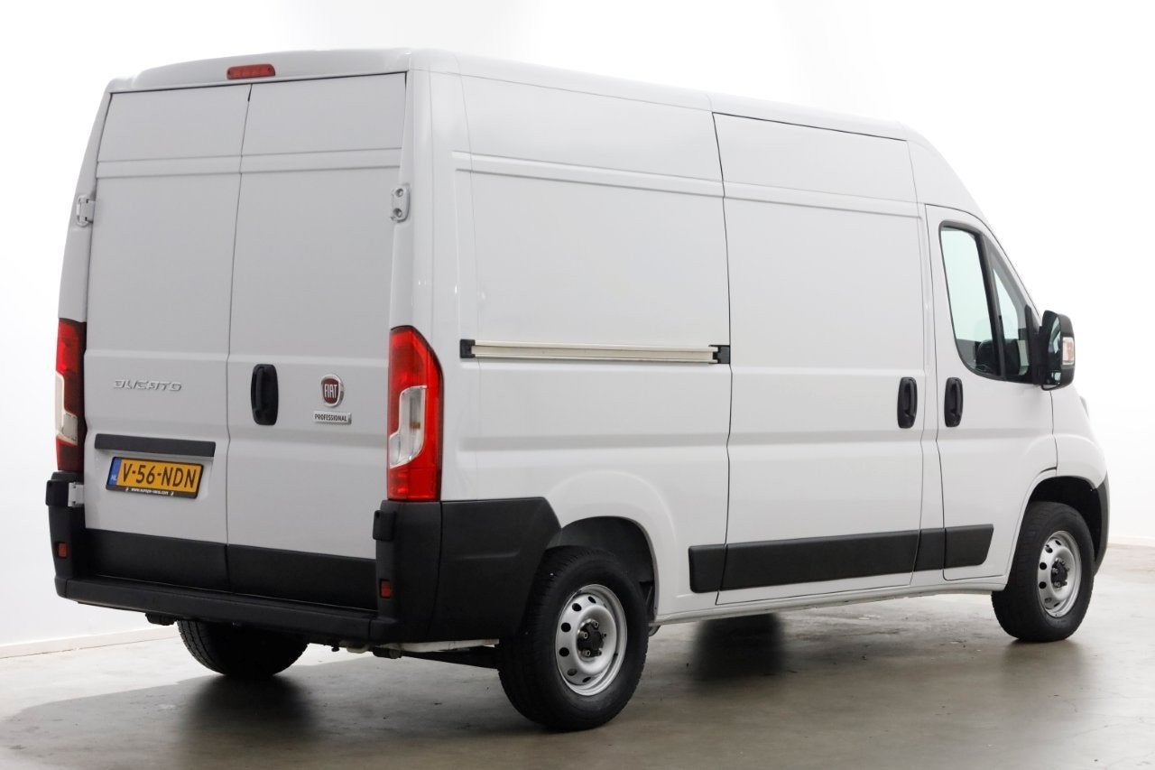 Fiat Ducato 30 2.2 MultiJet 140pk L2H2 Airco/Navi/Camera 01-, Voorwielaandrijving, Gebruikt, 4 cilinders, Wit