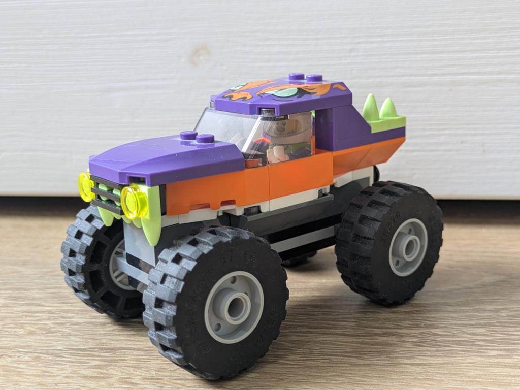 Lego City monstertruck 60251 (compleet), Ophalen of Verzenden, Zo goed als nieuw, Overige schalen